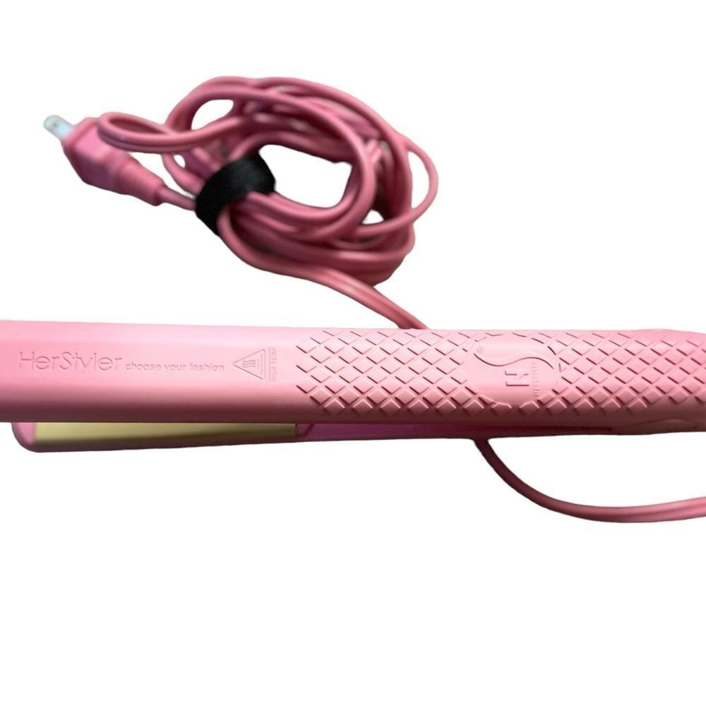 Herstyler Colorful Seasons Ceramic Flat Iron - Dual Voltage 1.25 Inch Pink